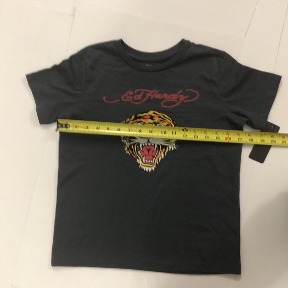 Ed Hardy T-shirt Dark grey tiger graphic excellent condition fits small- medium - Picture 8 of 8
